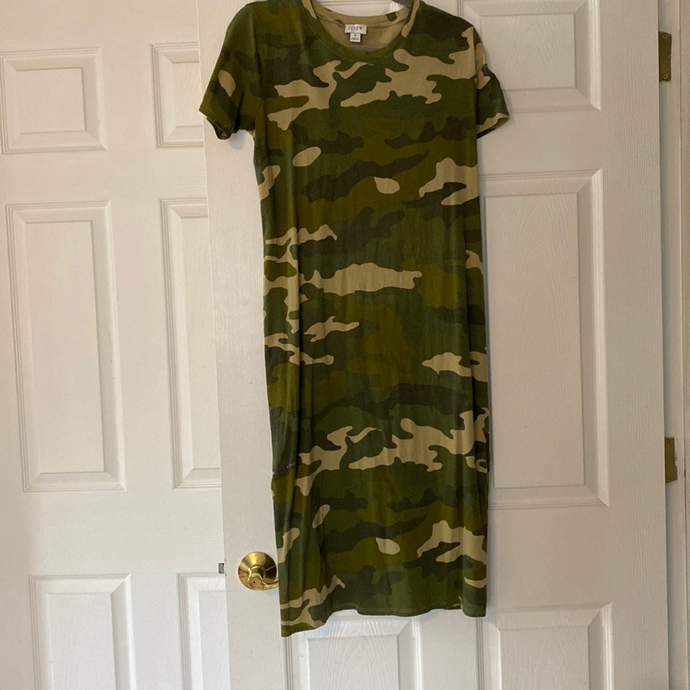 JCrew tshirt dress. Midi.